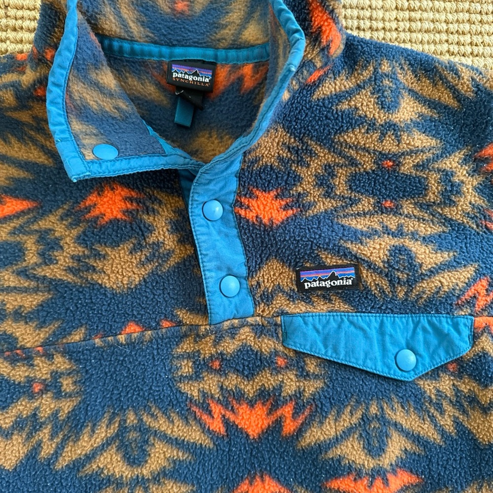 Patagonia Synchilla Fleece with Blue and Orange Accents Youth XL